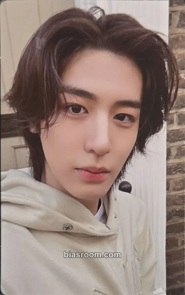BOYNEXTDOOR - Leehan - HOW? Album target exclusive