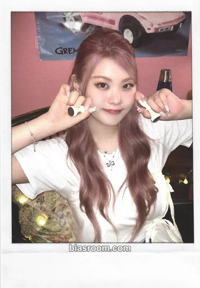 PURPLE KISS - Swan - FESTA Album polaroid FESTA