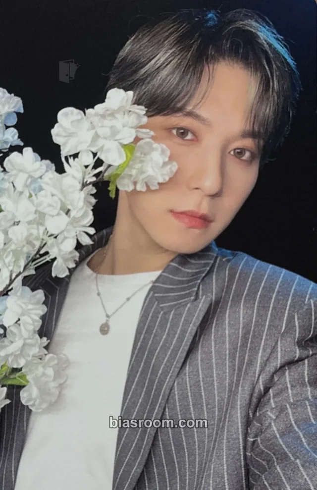 ONEUS - Keonhee - BLOOD MOON Album ONEUS Keonhee