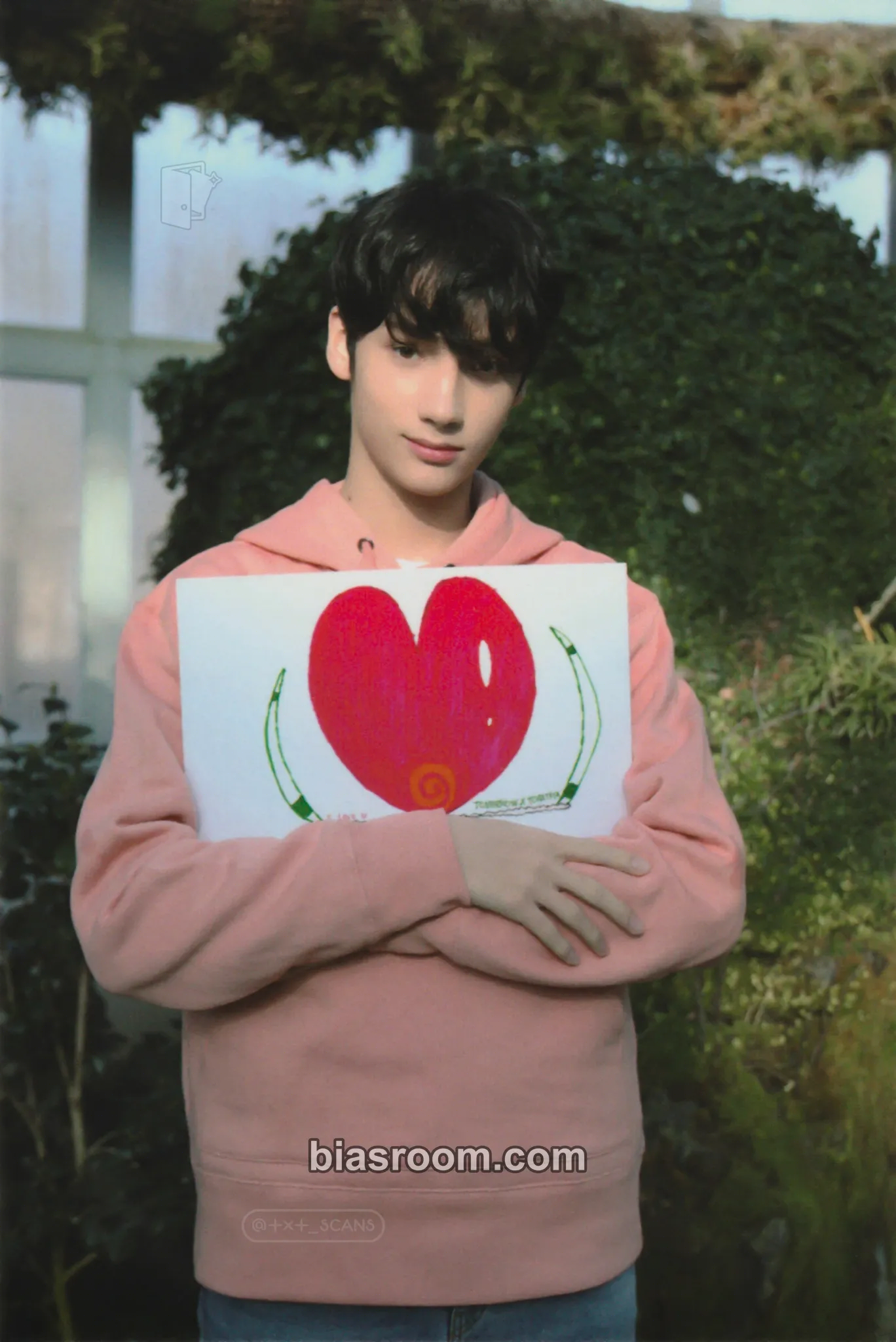 Huening Kai The Dream Chapter: Star Photocard - TOMORROW X TOGETHER - TOMORROW X TOGETHER K-pop photocard
