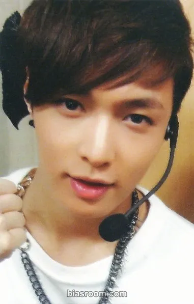 Lay - MAMA (Ver.A)