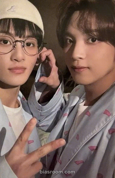 Go Back to the Future Photocard - NCT DREAM - NCT DREAM K-pop photocard