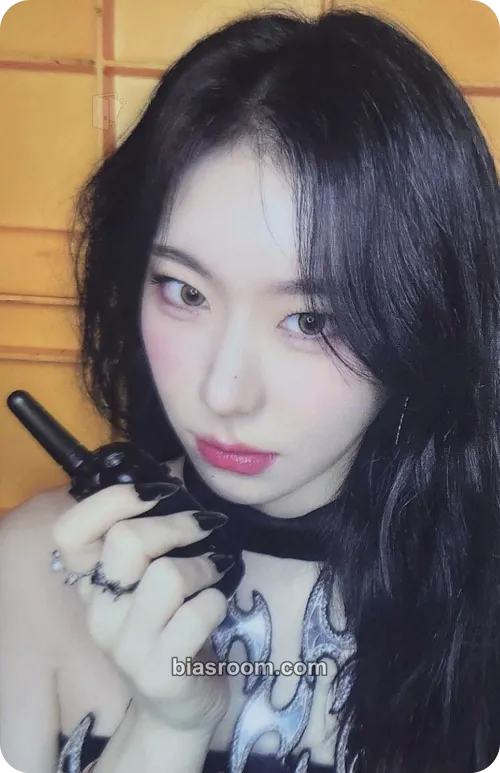Chaeryeong BORN TO BE Photocard - ITZY - photocard K-pop di ITZY