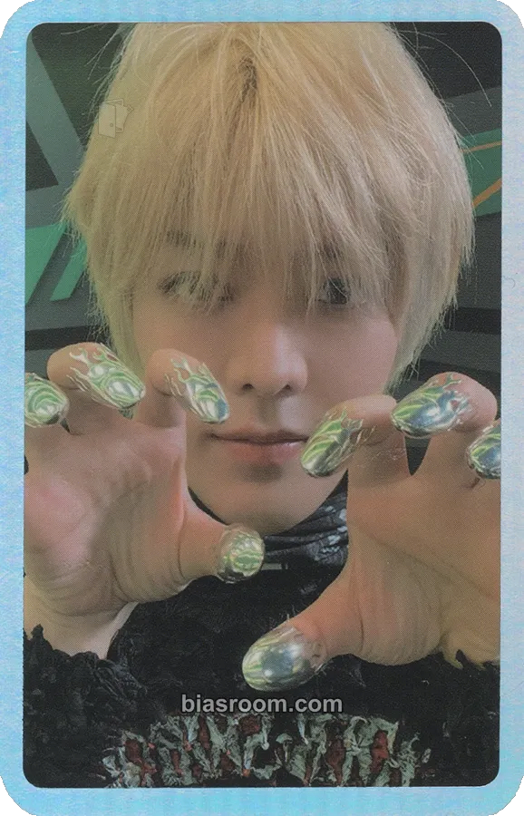Yuta 2 BADDIES MD Photocard - NCT 127 - NCT 127 K-pop photocard