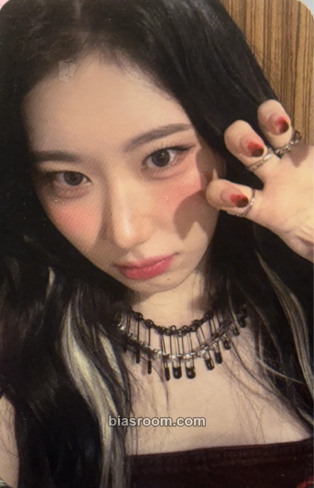 Chaeryeong BORN TO BE Photocard - ITZY - ITZY K-pop photocard