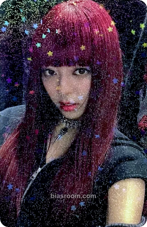 Yuna BORN TO BE Photocard - ITZY - ITZY K-pop photocard