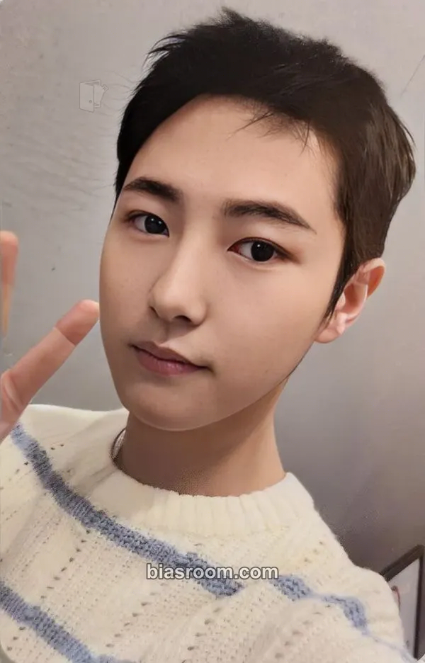 Renjun Glitch Mode Photocard - NCT DREAM - NCT DREAM K-pop photocard
