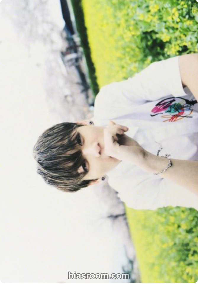 Jungkook The Most Beautiful Moment in Life Pt.1 Photocard - BTS - BTS K-pop photocard