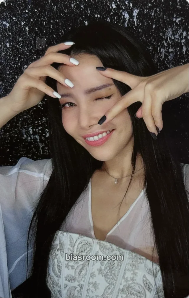 MAMAMOO - Solar - TRAVEL Album solar album photocard