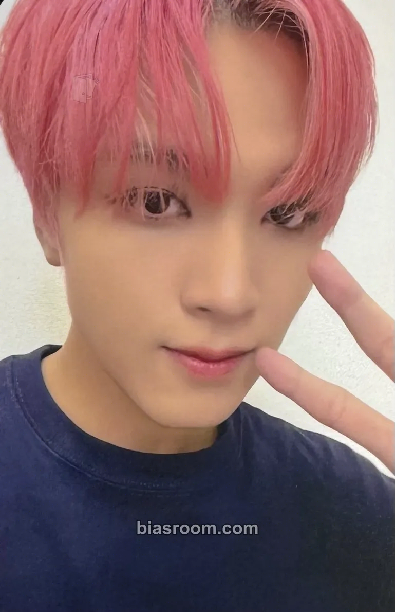 Haechan 2 Baddies Photocard - NCT 127 - NCT 127 K-pop photocard