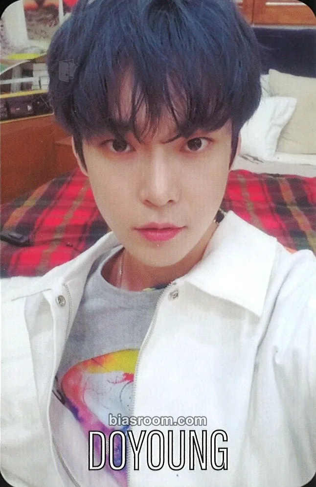 Doyoung Loveholic Photocard - NCT 127 - NCT 127 K-pop photocard