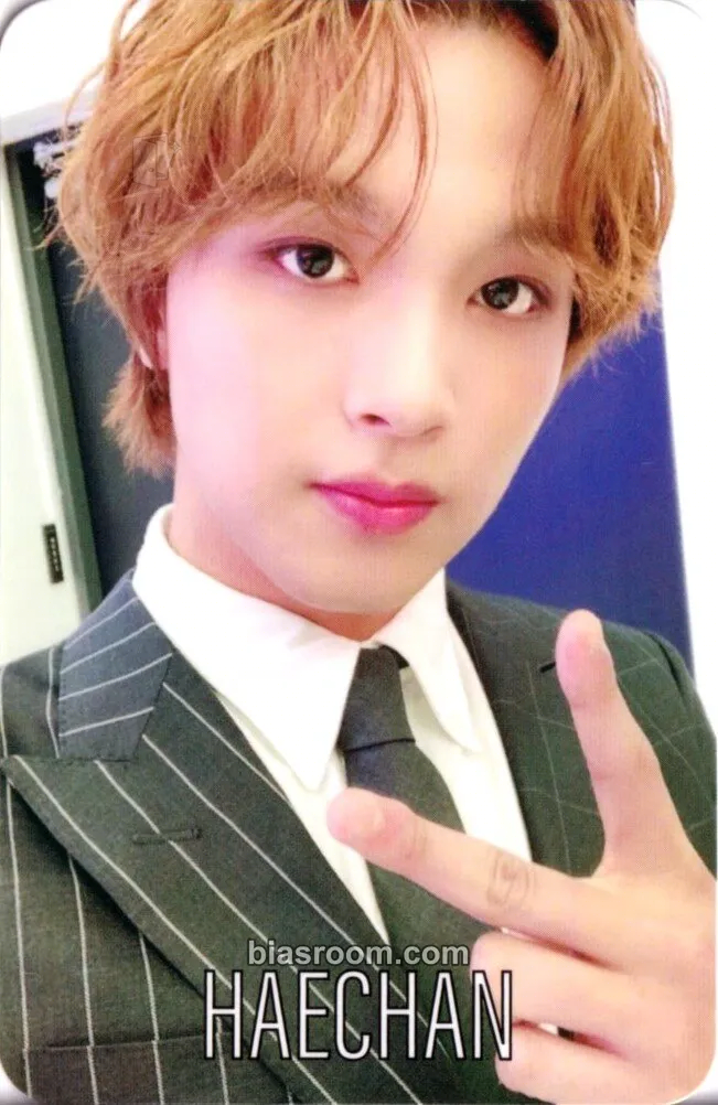 Haechan Loveholic Photocard - NCT 127 - NCT 127 K-pop photocard