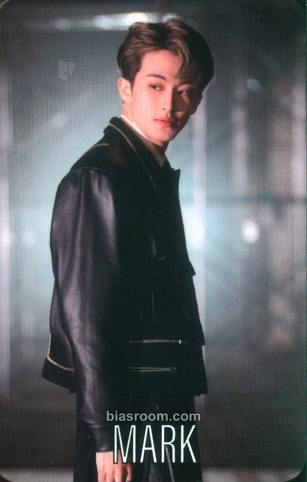 Mark Loveholic Photocard - NCT 127 - NCT 127 K-pop photocard