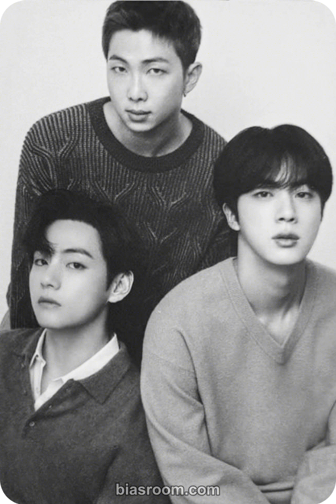 MONOCHROME Photocard - BTS - BTS K-pop photocard