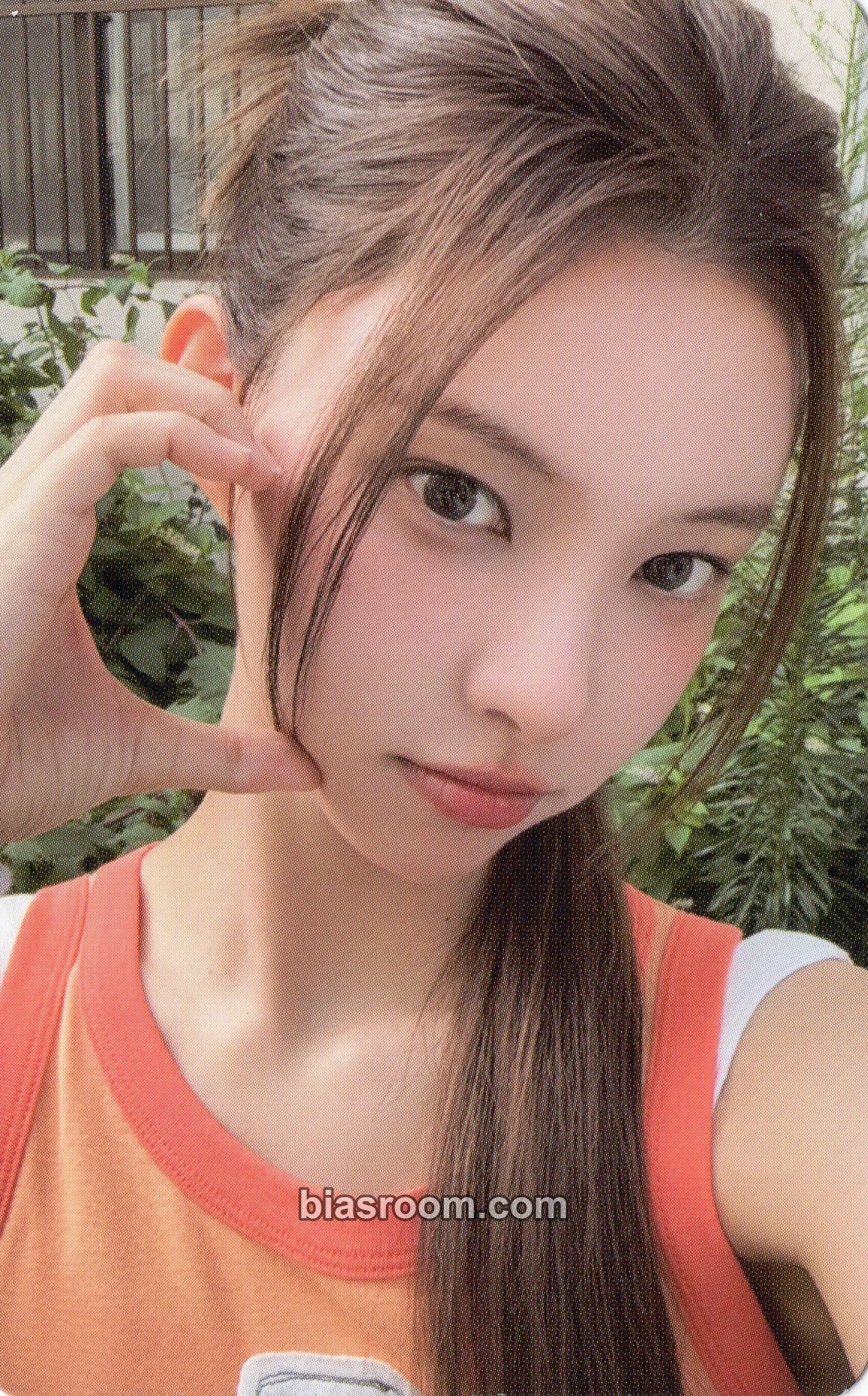 Yunah I'LL LIKE YOU Photocard - ILLIT - ILLIT K-pop photocard