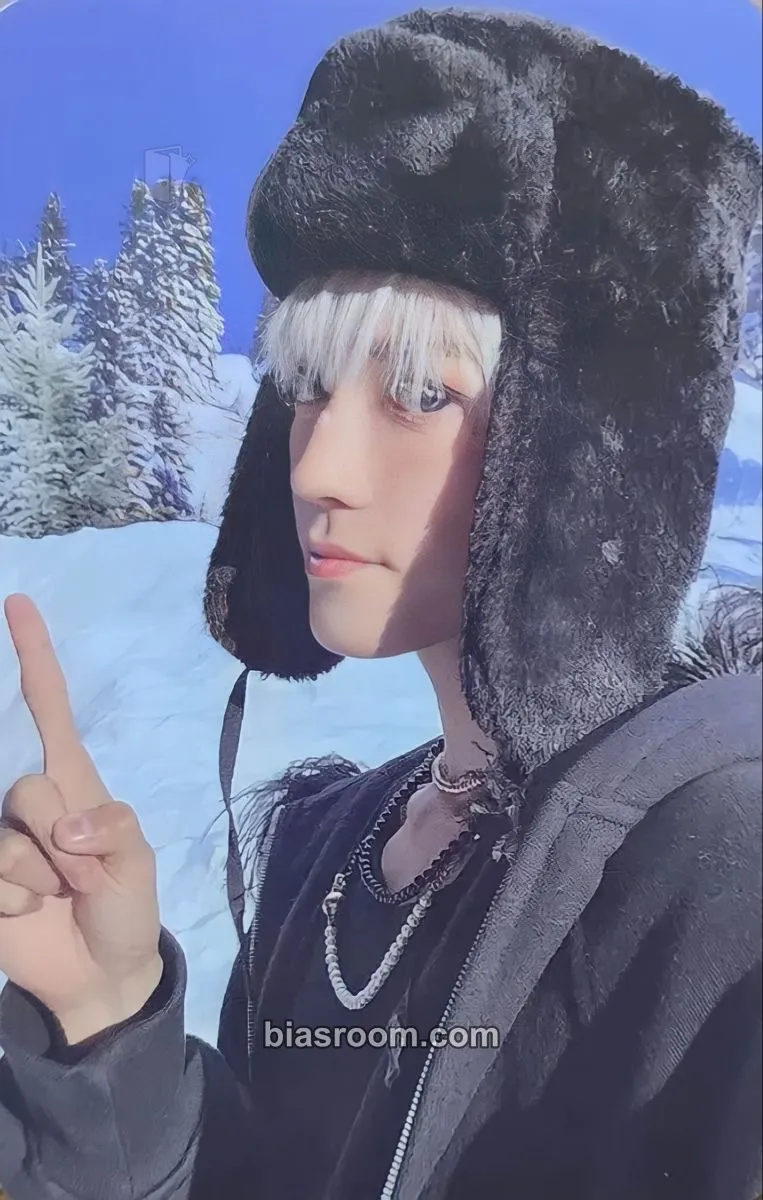 Taeyong 2022 Winter SMTOWN: SMCU PALACE Photocard - NCT - NCT K-pop photocard