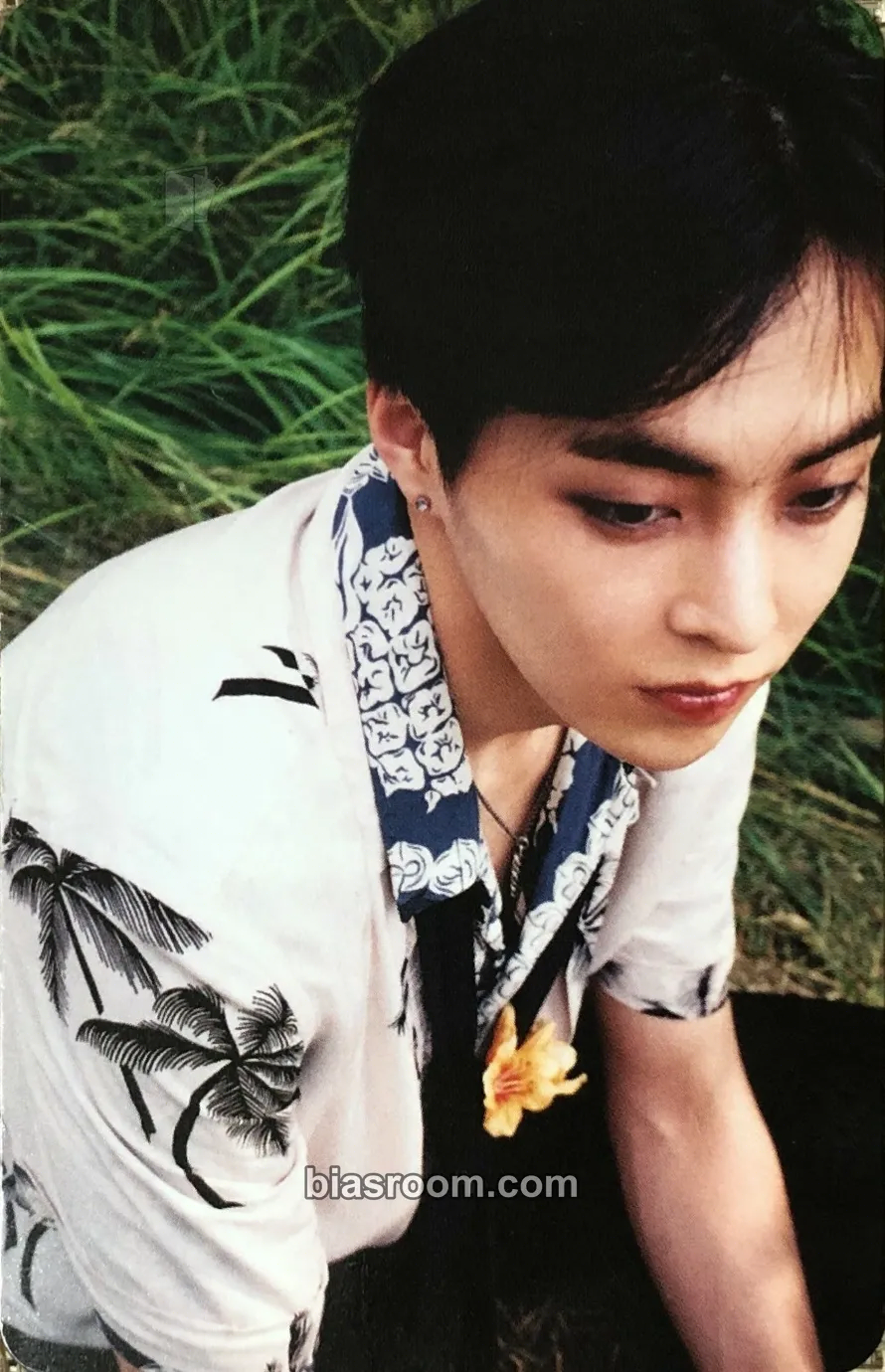 Xiumin The War Photocard - EXO - EXO K-pop photocard
