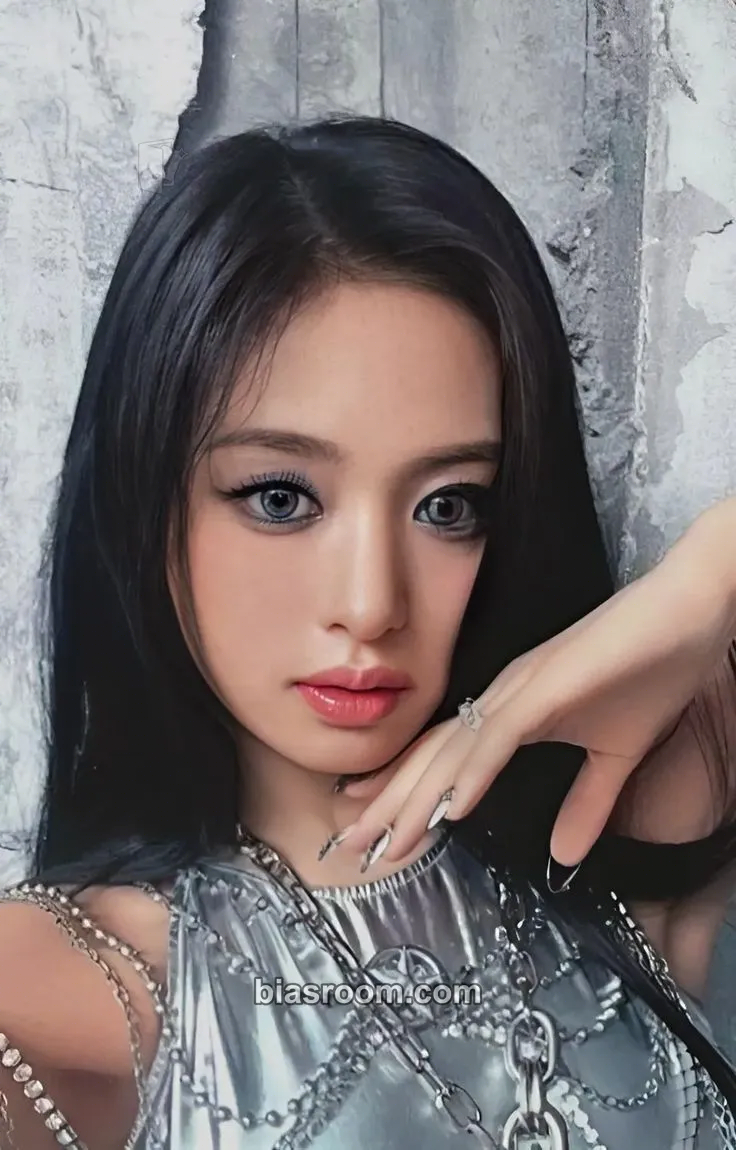 Ahyeon DRIP Photocard - BABYMONSTER - BABYMONSTER K-pop photocard
