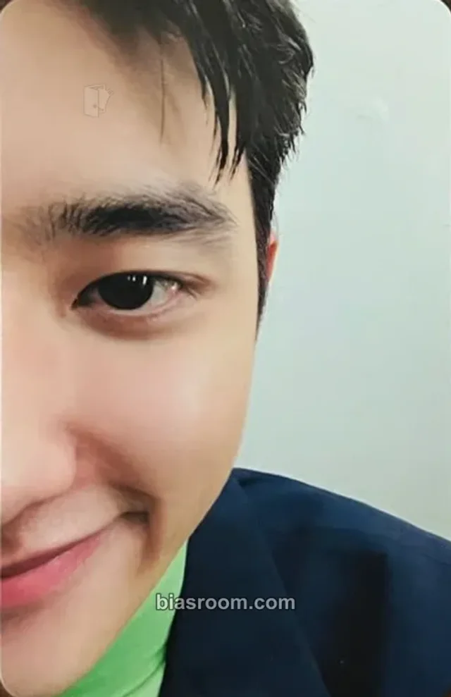 D.O. EXO Love Shot K-pop photocard