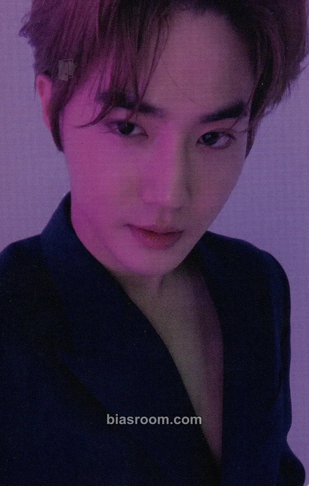 Suho Love Shot Photocard - EXO - EXO K-pop photocard