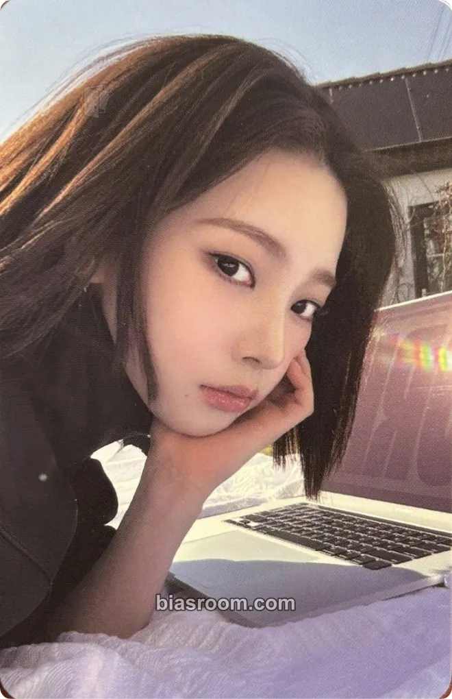 Karina Dirty Work Photocard - aespa - aespa K-pop photocard