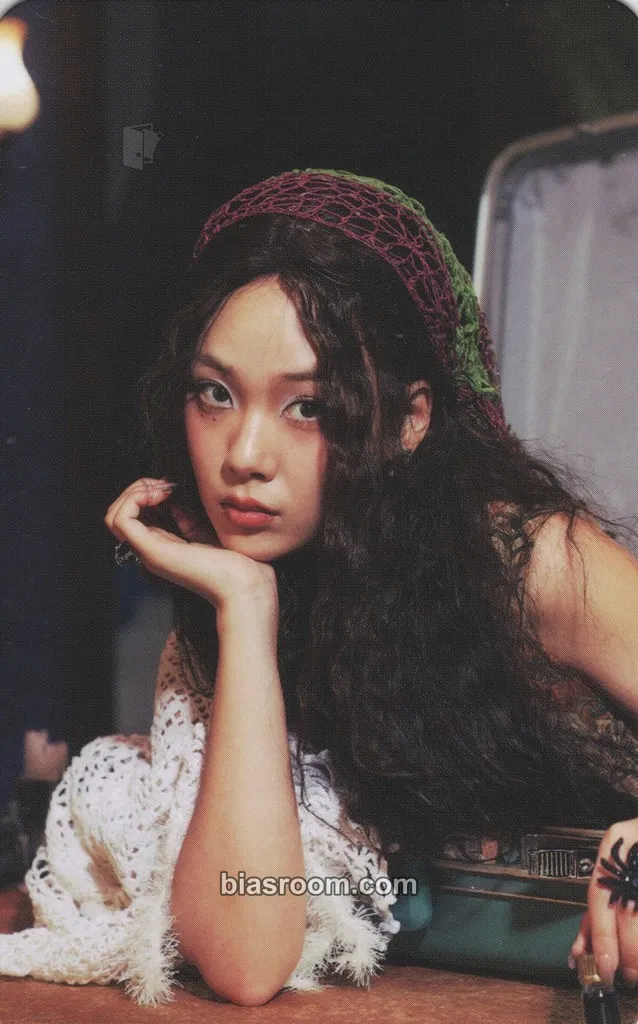 BIBI Bam Yang Gang Photocard - BIBI K-pop photocard