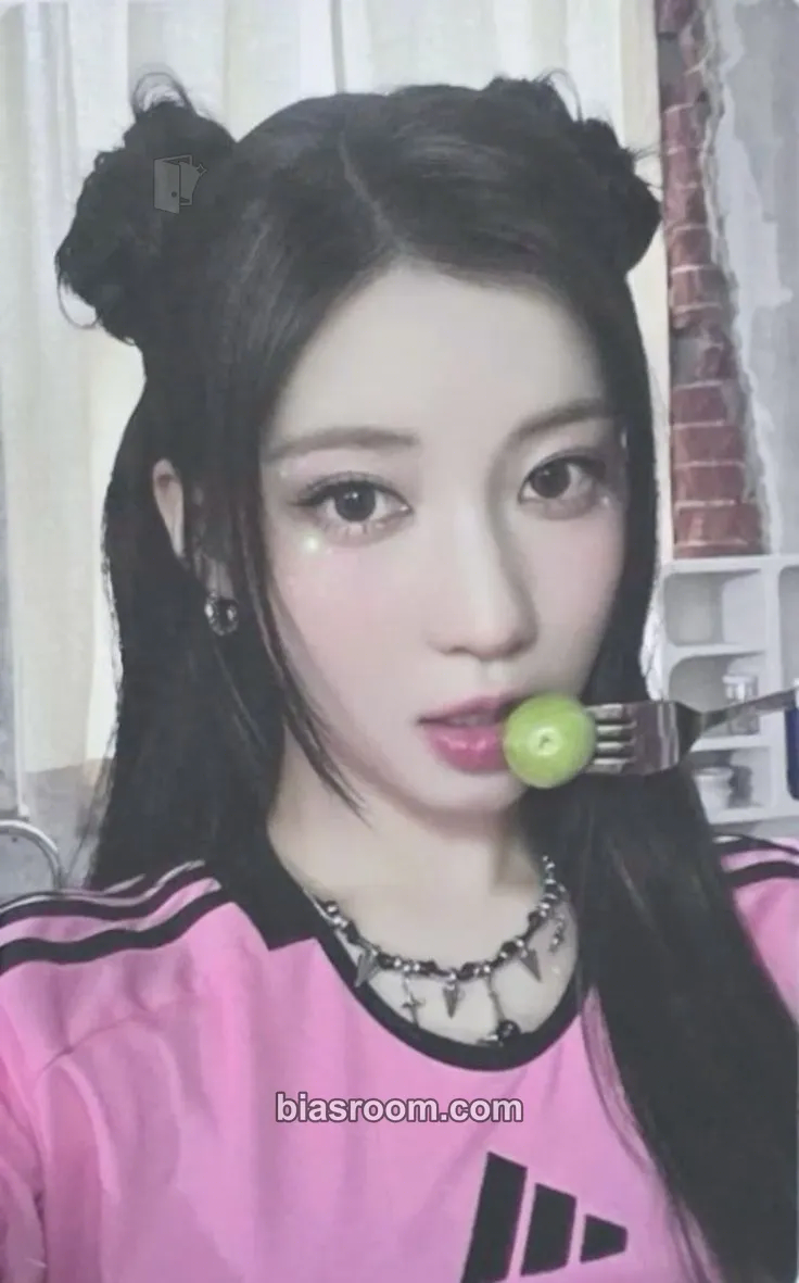 Asa DRIP Photocard - BABYMONSTER - BABYMONSTER K-pop photocard