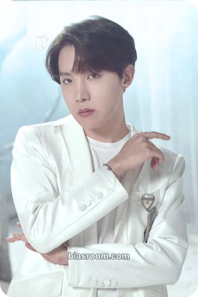 j-hope Map Of The Soul Tour Photocard - BTS - BTS K-pop photocard