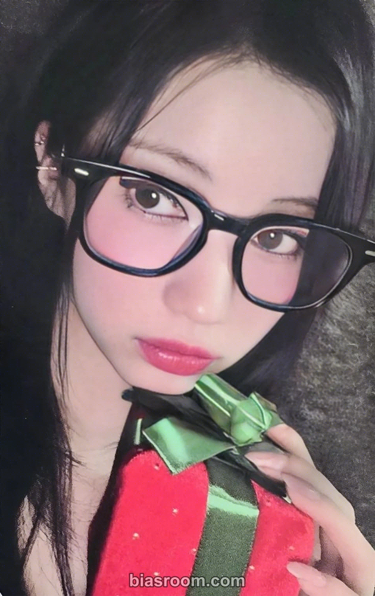 Asa DRIP Photocard - BABYMONSTER - BABYMONSTER K-pop photocard