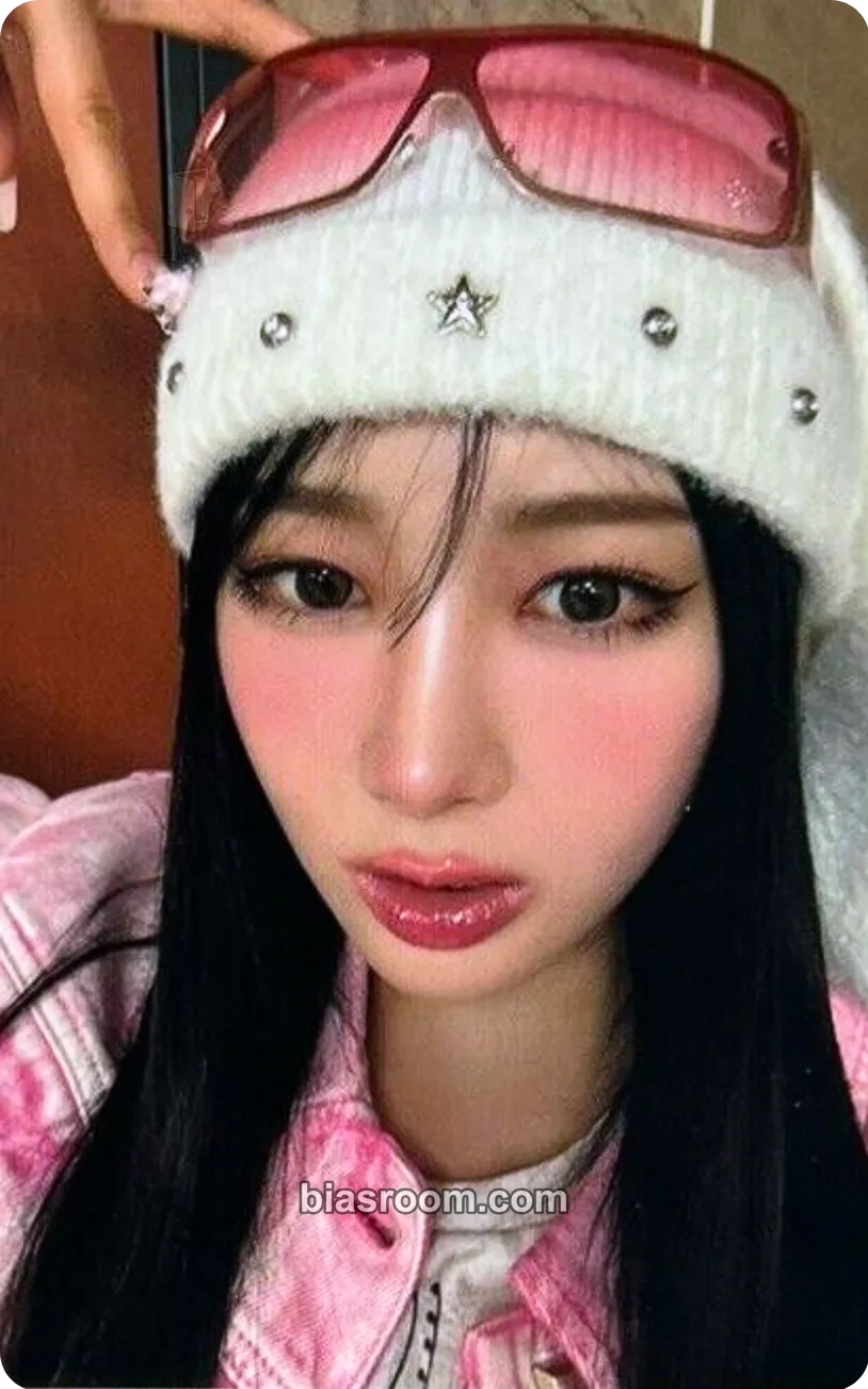 Giselle HOT MESS Photocard - aespa - aespa K-pop photocard