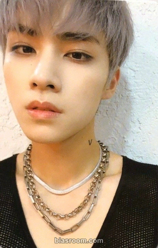 Xiaojun Awaken The World Photocard - WayV - WayV K-pop photocard