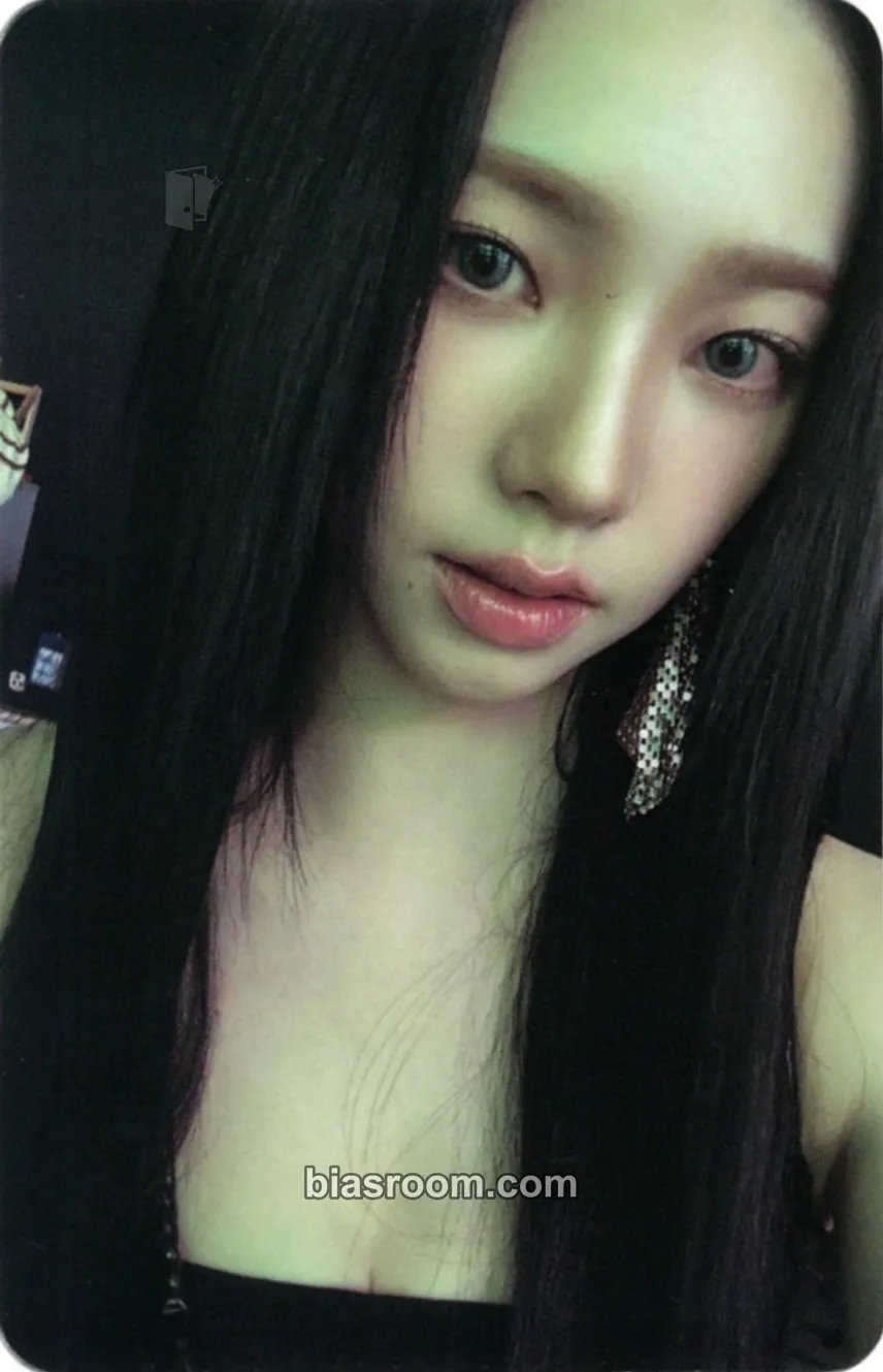Karina Whiplash Photocard - aespa - aespa K-pop photocard