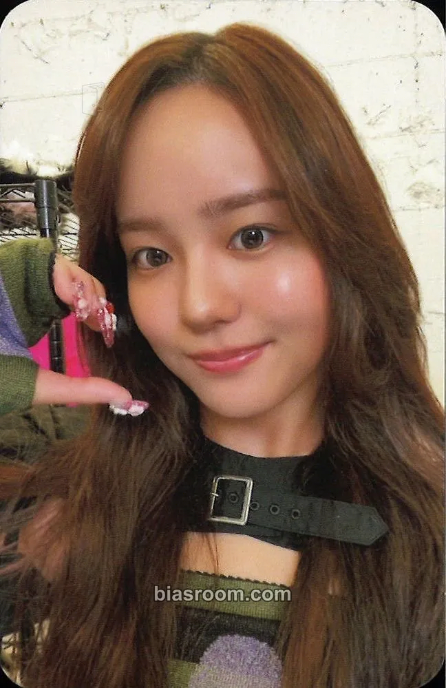 JURIA XG FIRST WORLD TOUR: THE FIRST HOWL Photocard - XG - XG K-pop photocard