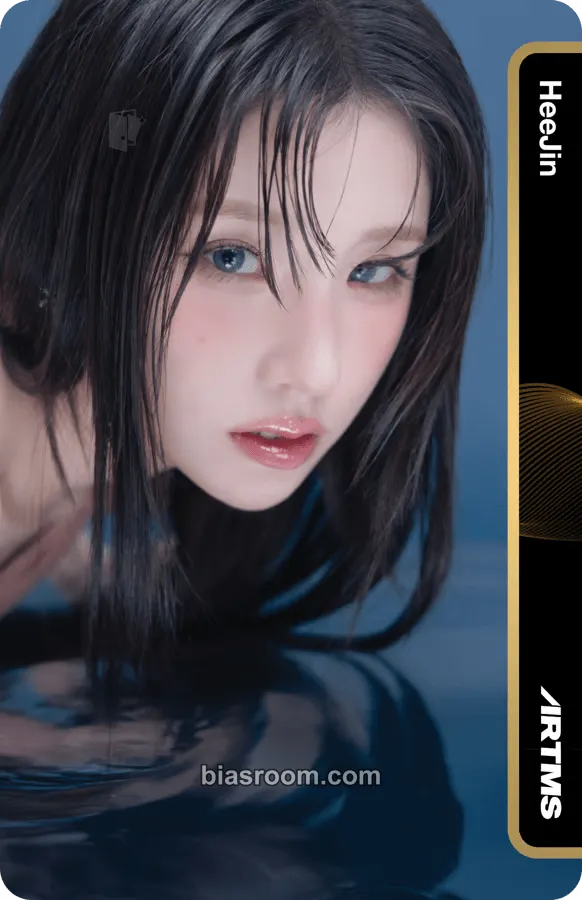HeeJin Club Icarus Photocard - ARTMS - ARTMS K-pop photocard