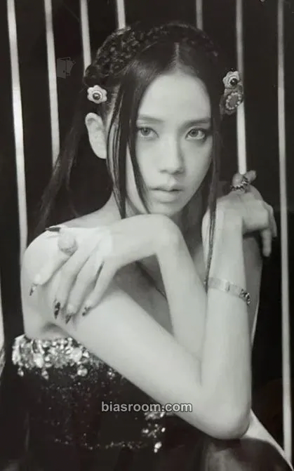 Jisoo BORN PINK Photocard - BLACKPINK - BLACKPINK K-pop photocard