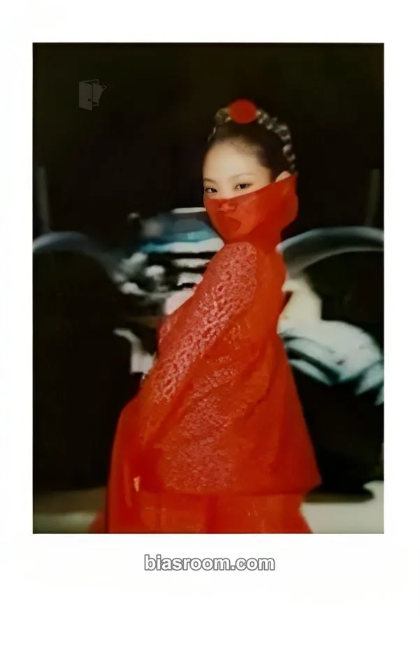 Jennie BORN PINK Photocard - BLACKPINK - BLACKPINK K-pop photocard