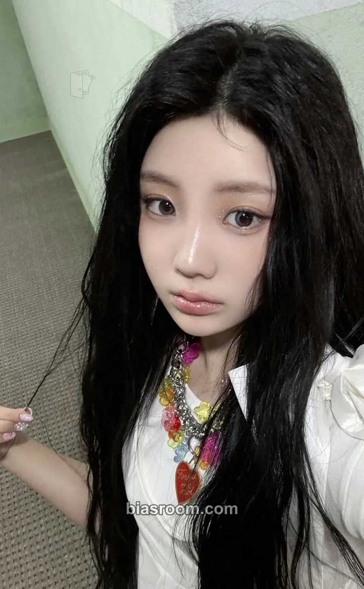 Wonhee SUPER REAL ME Photocard - ILLIT - ILLIT K-pop photocard