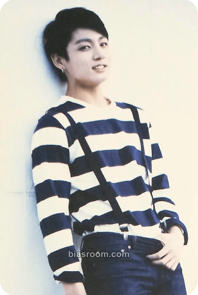 Jungkook 花樣年華 on Stage Photocard - BTS - BTS K-pop photocard