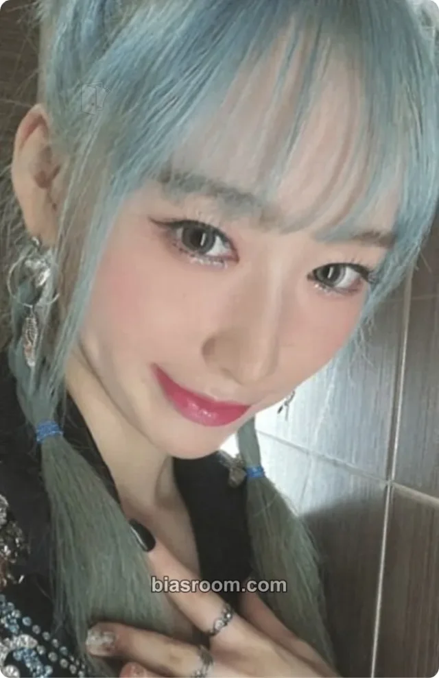 X:IN - Hannah - SYNCHRONICITY Album album photocard order ver.