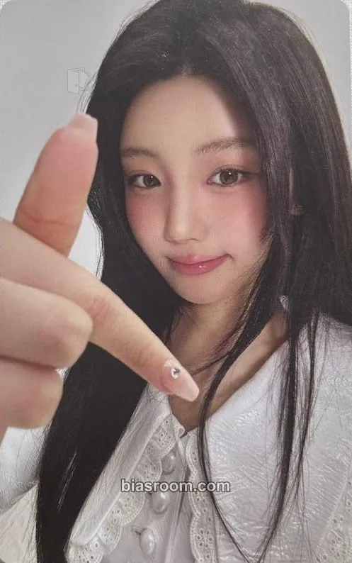 Wonhee SUPER REAL ME Photocard - ILLIT - ILLIT K-pop photocard