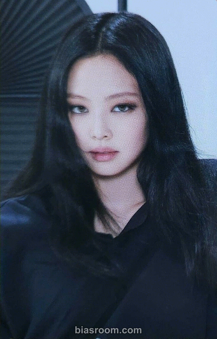 Jennie BORN PINK Photocard - BLACKPINK - BLACKPINK K-pop photocard