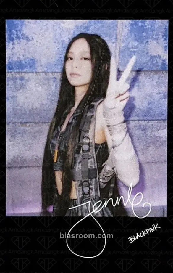 Jennie BORN PINK Photocard - BLACKPINK - BLACKPINK K-pop photocard