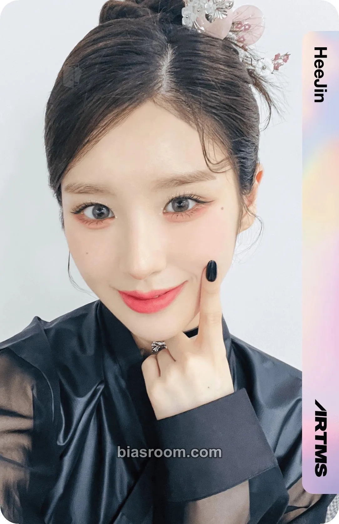 HeeJin K Photocard - ARTMS - ARTMS K-pop photocard