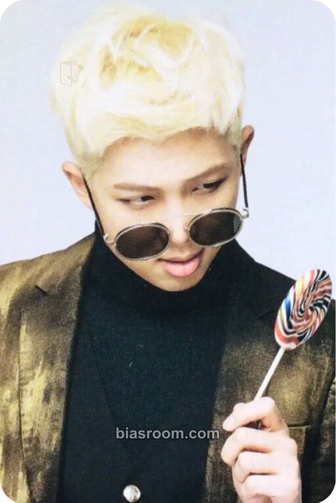 RM 花樣年華 on Stage: Epilogue Photocard - BTS - BTS K-pop photocard