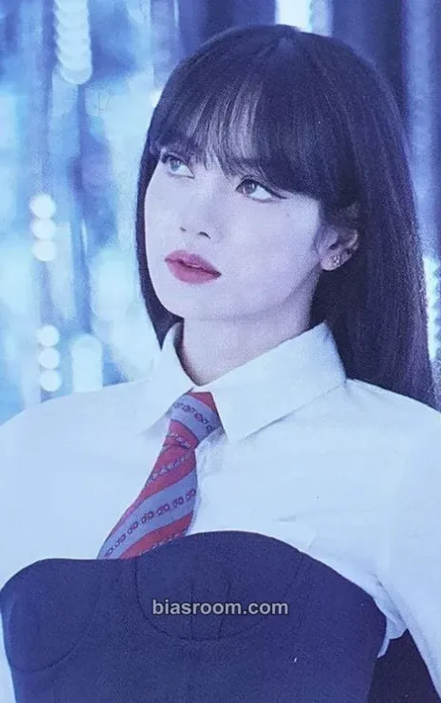 BLACKPINK - Lisa - BLACKPINK 2021 'THE SHOW' LIVE Album CD ver.