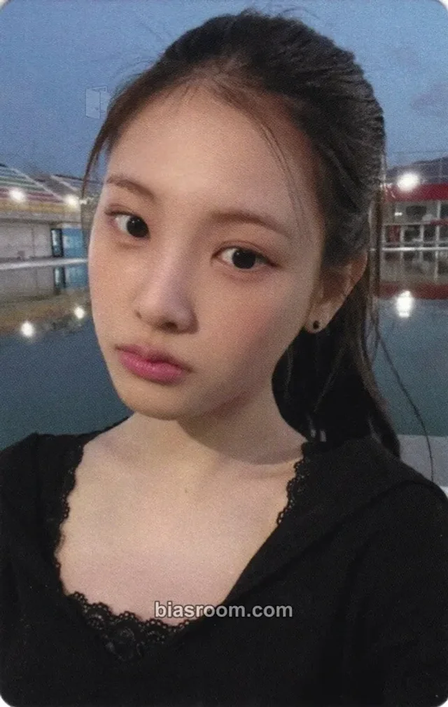 Baby DONT Cry - Yihyun - F Girl Album apple music special event