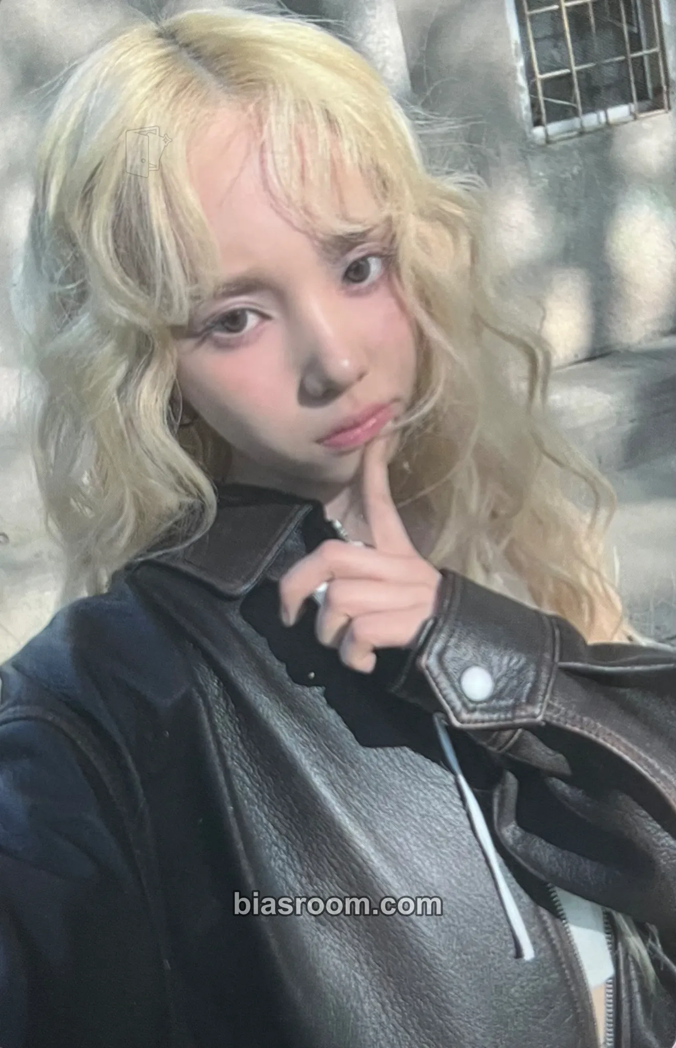 Mia F Girl Photocard - Baby DONT Cry - Baby DONT Cry K-pop photocard