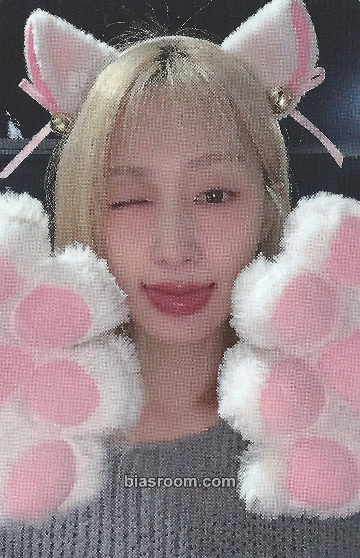 Chaei Funny Honey Photocard - LOVEONE - LOVEONE K-pop photocard