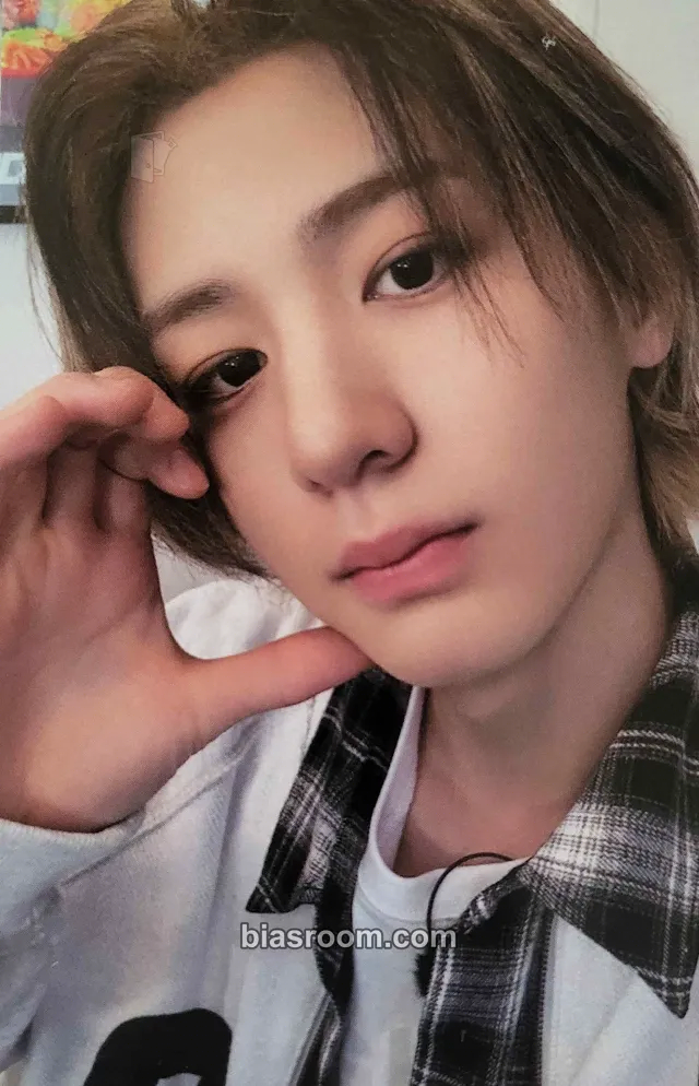 Leehan No Genre Photocard - BOYNEXTDOOR - BOYNEXTDOOR K-pop photocard