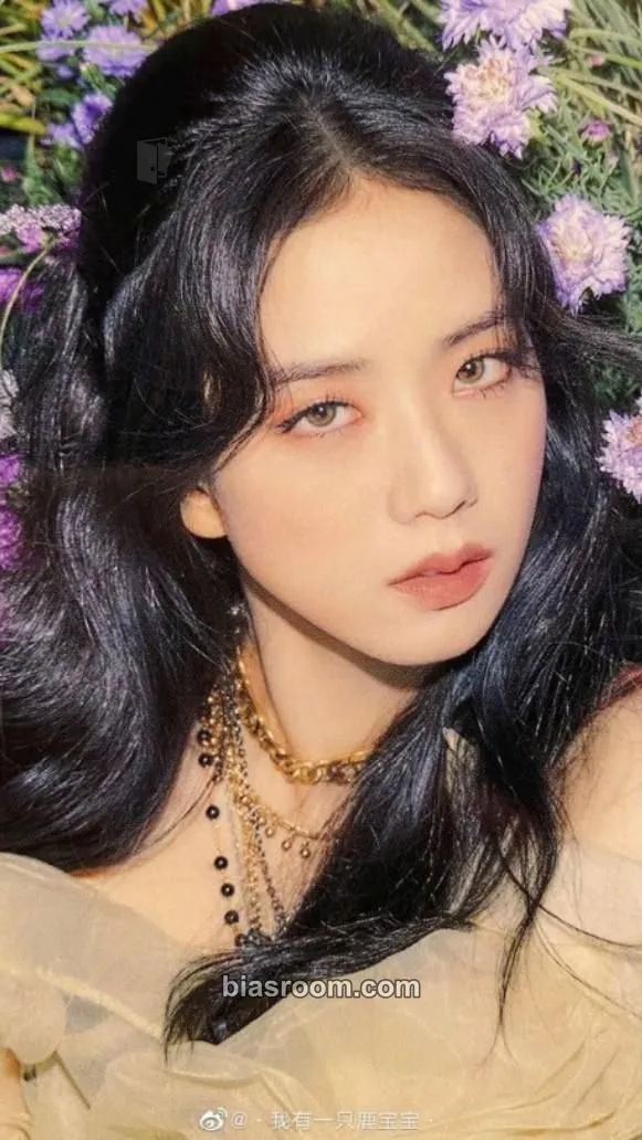 Jisoo The Album (JP Ver.) Photocard - BLACKPINK - BLACKPINK K-pop photocard